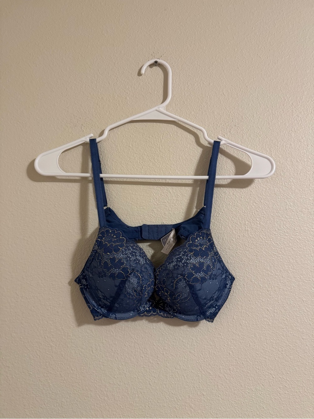 Victoria's Secret Navy Blue Lace Underwire Bra